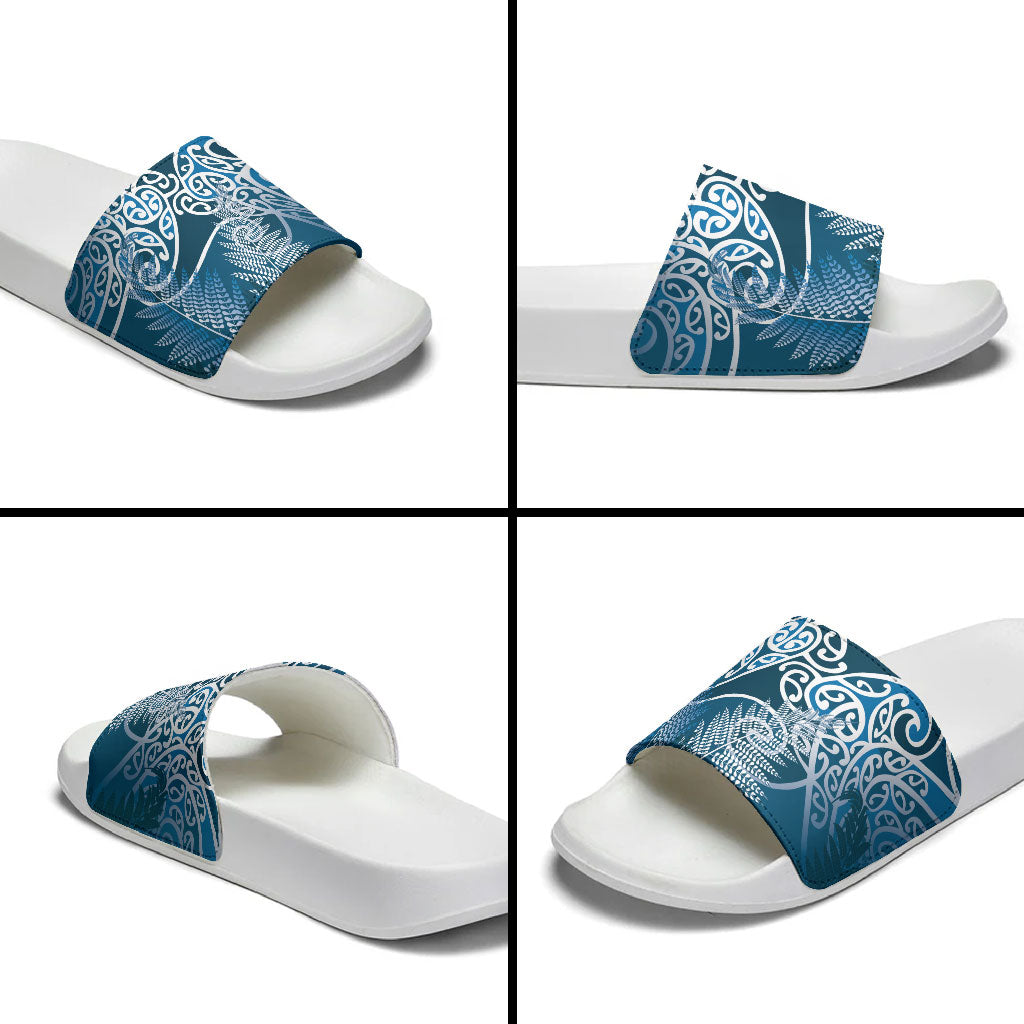 Aotearoa Maori Koru Curves Slide Sandals Silver Ferns - Navy Blue