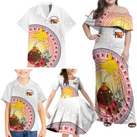 Hapi De Bilong Indipendens Papua New Guinea Family Matching Off Shoulder Maxi Dress and Hawaiian Shirt PNG Lime Pot