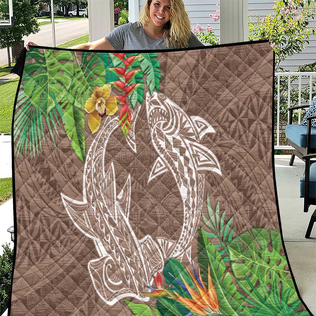 Polynesia Quilt Sharks Duo Tropical Brown LT7 Brown - Polynesian Pride