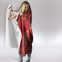 Aotearoa Taniko Matariki Hooded Blanket Cosmic Red