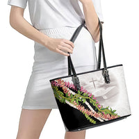 Hawaii Mokihana Mix Pikake Leis Mahalo 'Olelo Leather Tote Bag White Tapa LT7 - Polynesian Pride