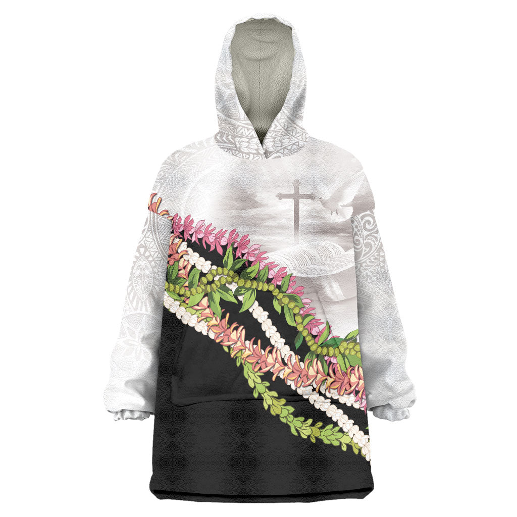 Hawaii Mokihana Mix Pikake Leis Mahalo 'Olelo Wearable Blanket Hoodie White Tapa LT7 One Size White - Polynesian Pride