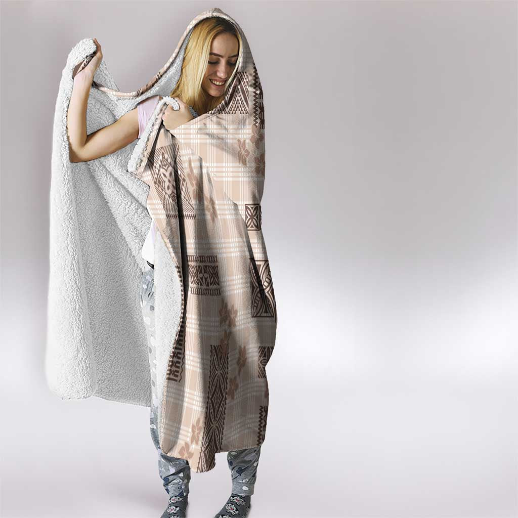 Hawaiian Quilt Tapa On Beige Palaka Motifs Hooded Blanket LT7 - Polynesian Pride