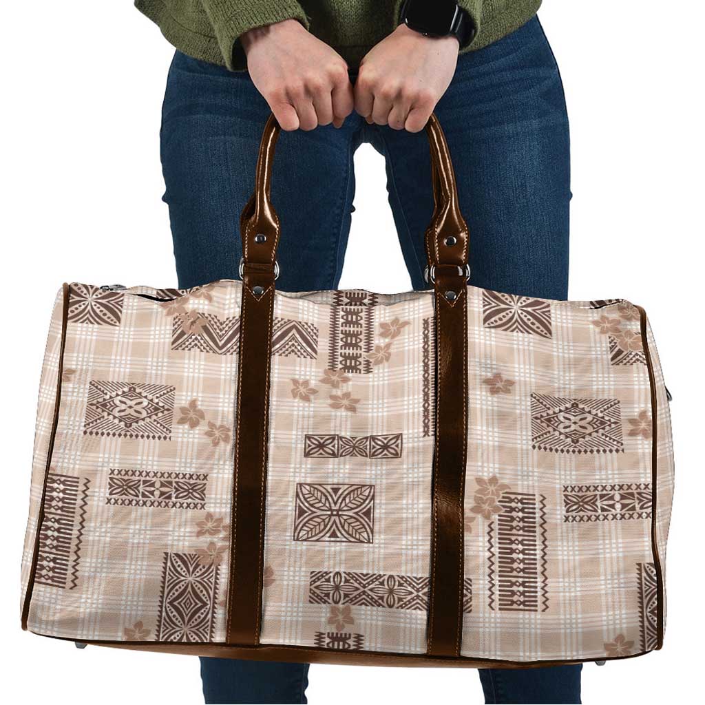 Hawaiian Quilt Tapa On Beige Palaka Motifs Travel Bag LT7 Beige - Polynesian Pride
