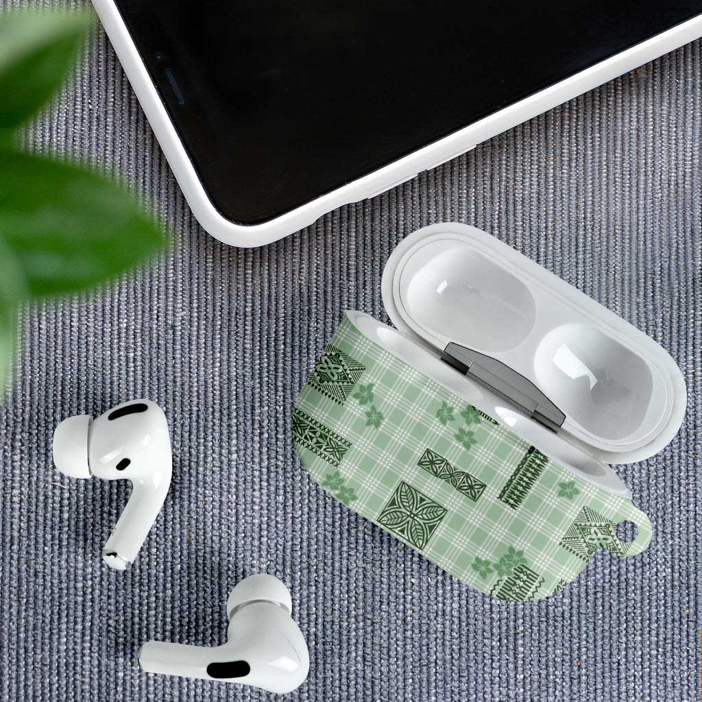 Hawaiian Quilt Tapa On Pastel Mint Palaka Motifs AirPods Case LT7 - Polynesian Pride