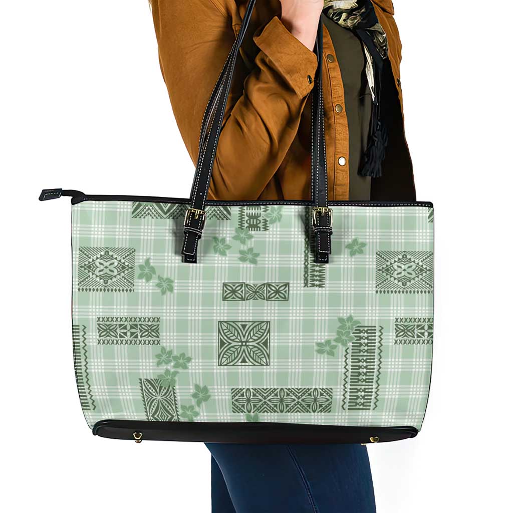 Hawaiian Quilt Tapa On Pastel Mint Palaka Motifs Leather Tote Bag