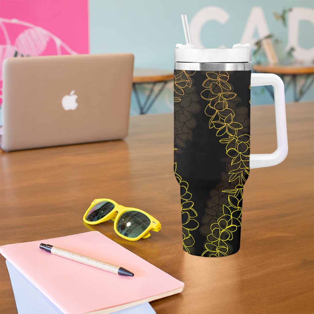Polynesia Plumeria Lei Tumbler With Handle Black Gold Curves Motif