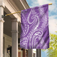 Polynesia Plumeria Lei Garden Flag Periwinkle Curves Motif