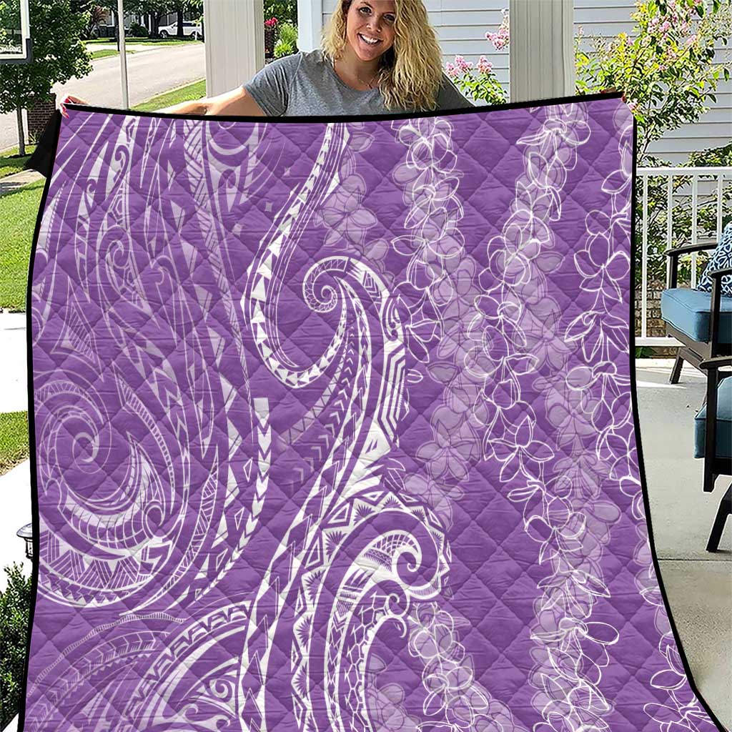 Polynesia Plumeria Lei Quilt Periwinkle Curves Motif