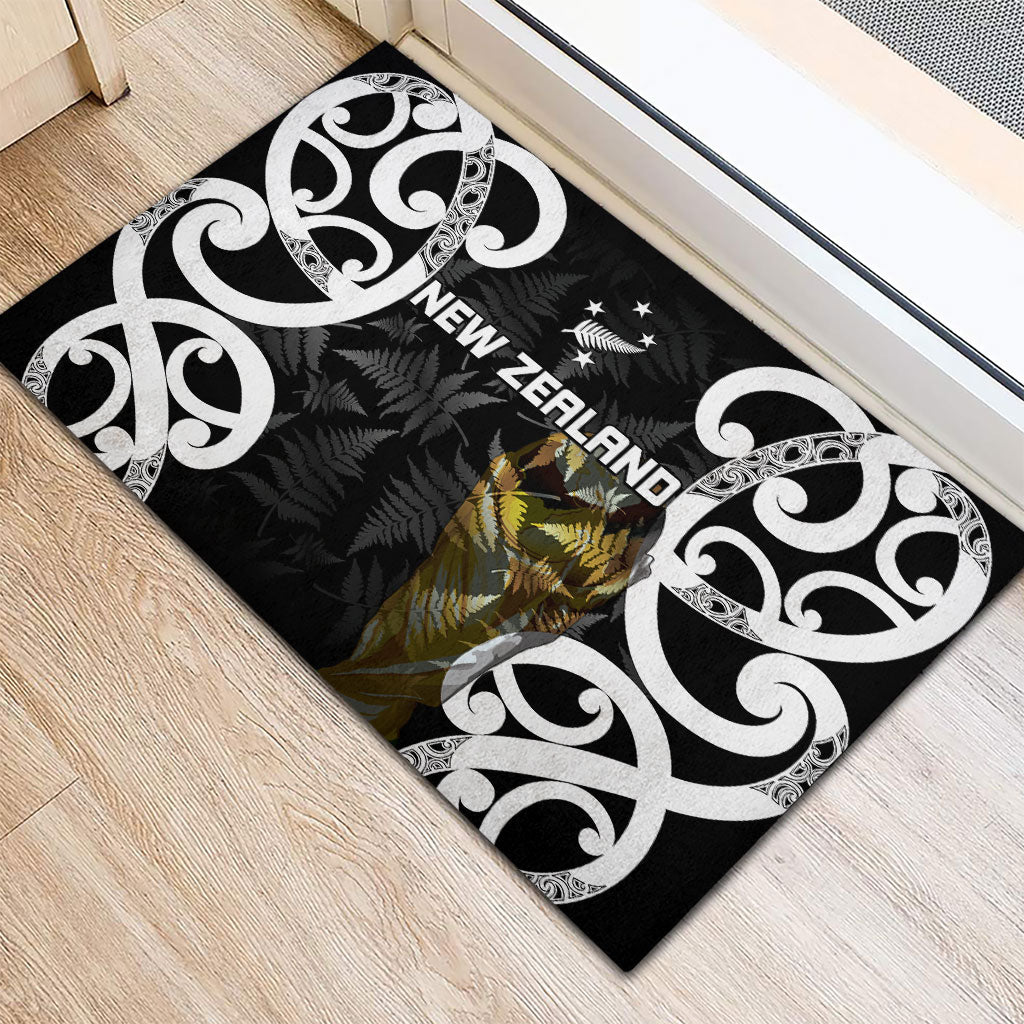 New Zealand WC2026 Black Rubber Doormat Silver Fern LT7 - Polynesian Pride