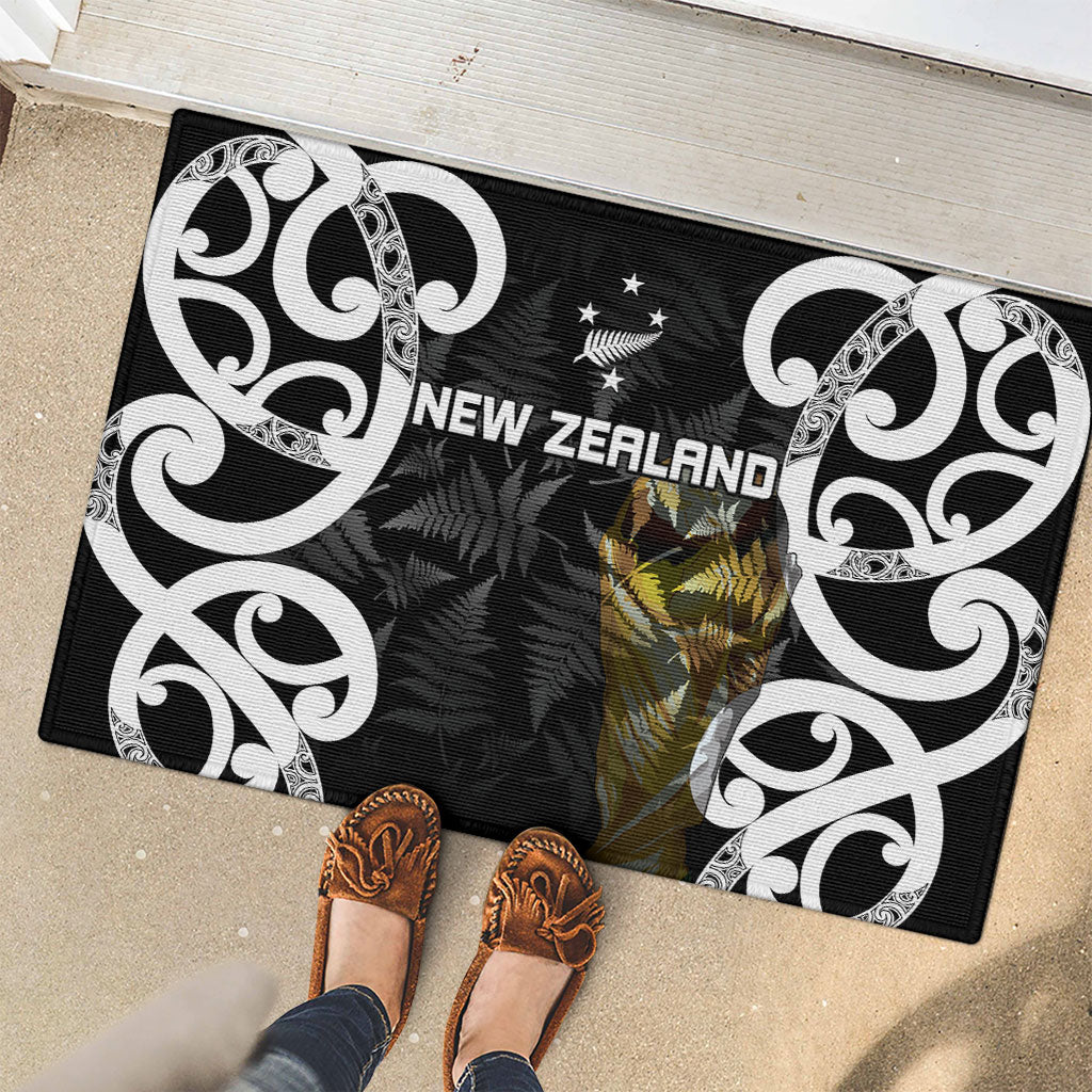 New Zealand WC2026 Black Rubber Doormat Silver Fern LT7 - Polynesian Pride