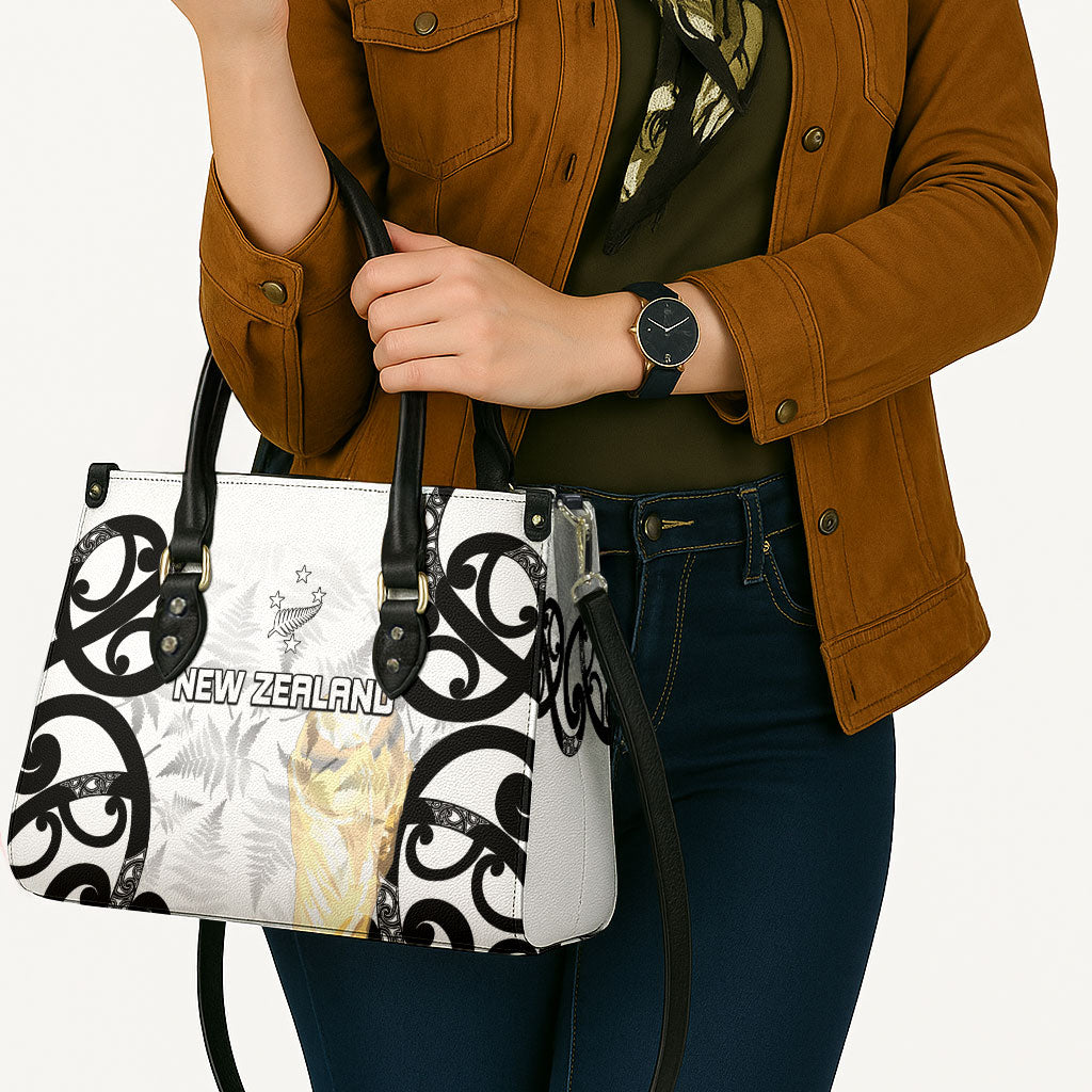 New Zealand WC2026 White Leather Bag Silver Fern LT7 - Polynesian Pride