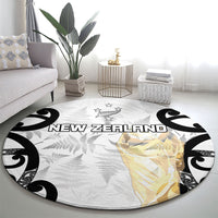 New Zealand WC2026 White Round Carpet Silver Fern LT7 - Polynesian Pride