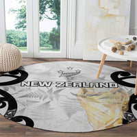 New Zealand WC2026 White Round Carpet Silver Fern LT7 - Polynesian Pride