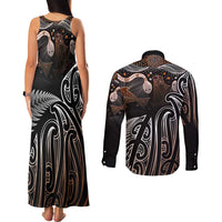Aotearoa Maori - Australia Indigenous Couples Matching Tank Maxi Dress and Long Sleeve Button Shirt Koiri Whakairo Mix Aboriginal Art - Polynesian Pride