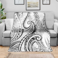 Polynesia Plumeria Lei Blanket White Curves Motif