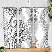 Polynesia Plumeria Lei Skinny Tumbler White Curves Motif