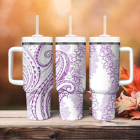 Polynesia Plumeria Lei Tumbler With Handle White Violet Curves Motif