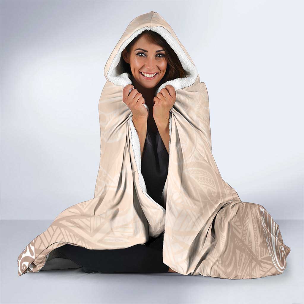 Guam Fishhook Mix Guasali Flowers Hooded Blanket Dreaming Hazel