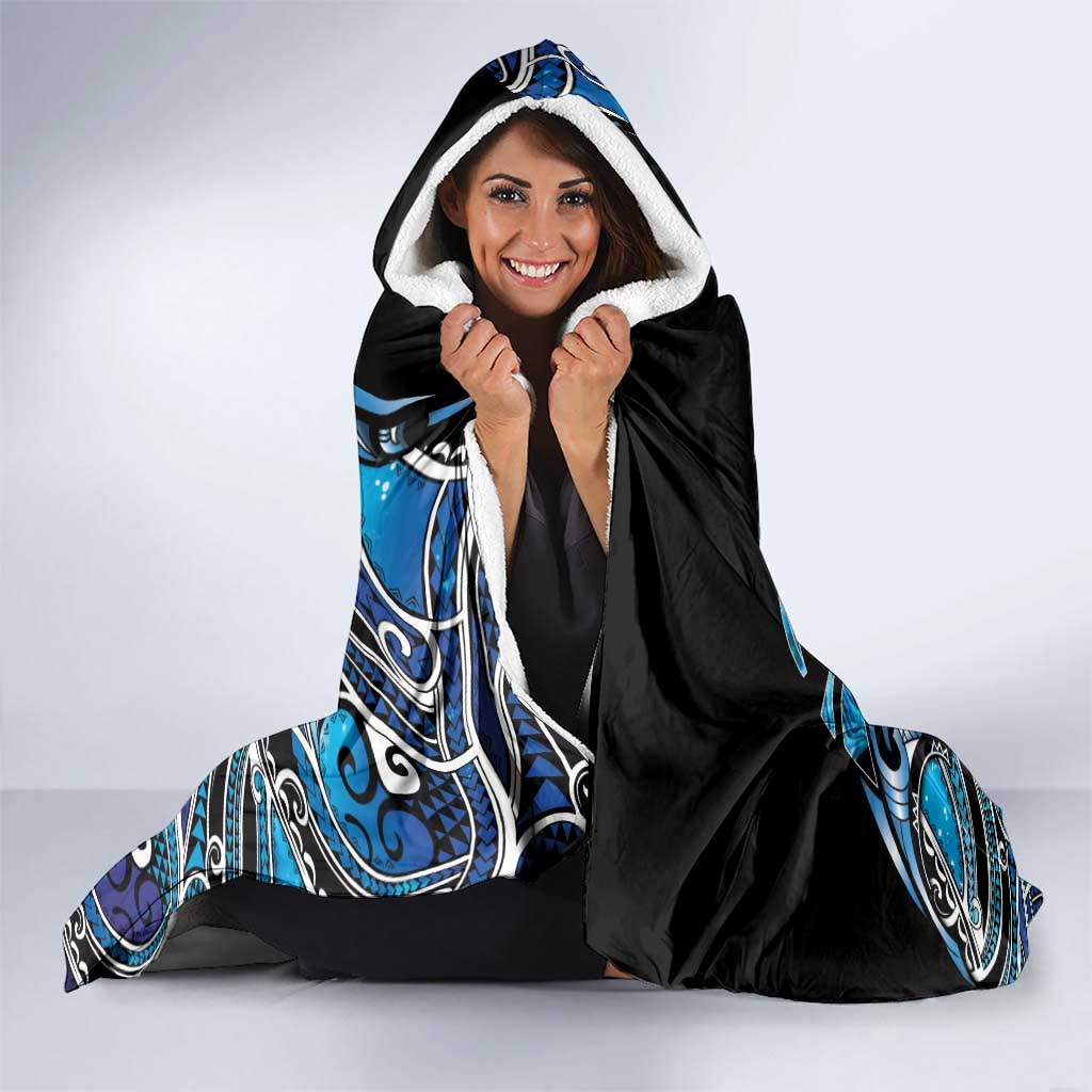 Maori Matariki - Manaia Hooded Blanket Galaxy Blue Paua Shell