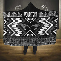 Personalised Taniko Motifs Aotearoa Hooded Blanket Waitangi Kowhaiwhai Kiwi - Monochrome LT7 - Polynesian Pride