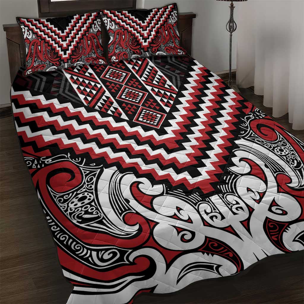 Maori Tukutuku Taniko Motifs Quilt Bed Set Red Poutama Mix Kowhaiwhai
