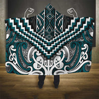 Maori Tukutuku Taniko Motifs Hooded Blanket Teal Poutama Mix Kowhaiwhai LT7 - Polynesian Pride