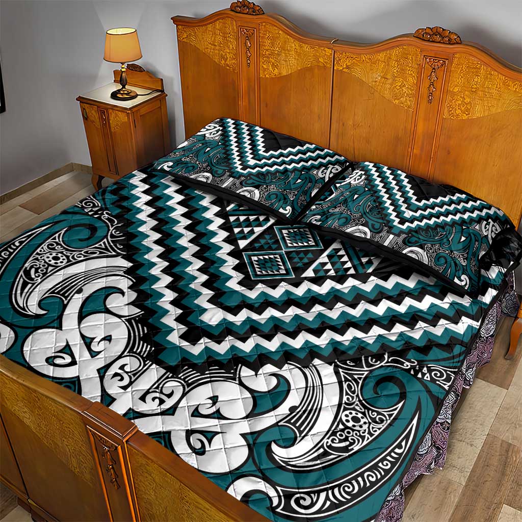 Maori Tukutuku Taniko Motifs Quilt Bed Set Teal Poutama Mix Kowhaiwhai