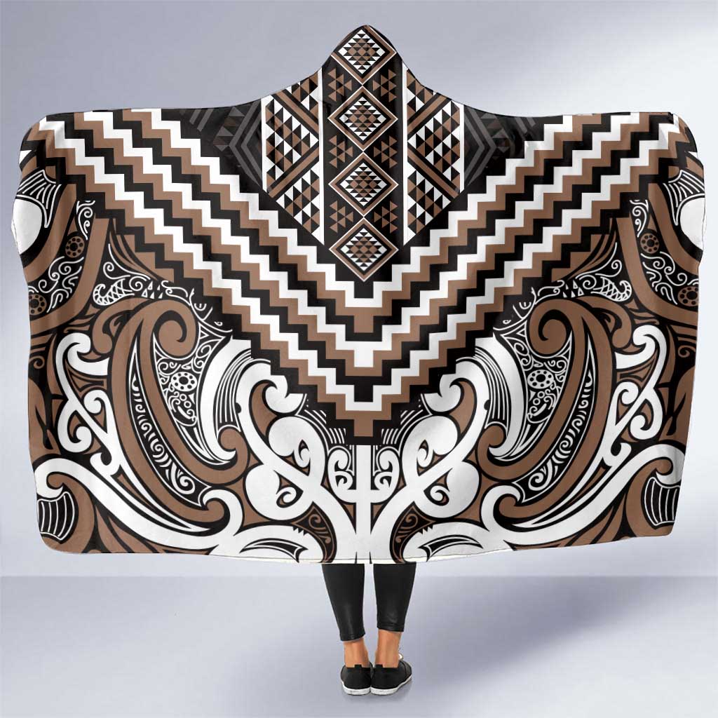 Maori Tukutuku Taniko Motifs Hooded Blanket Brown Poutama Mix Kowhaiwhai LT7 One Size Brown - Polynesian Pride