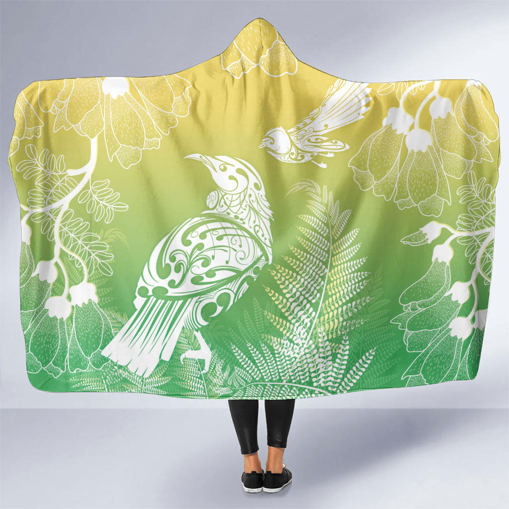 Aotearoa Maori Mahuru Tui With Pikawakawa Hooded Blanket Spring Time LT7 One Size Green - Polynesian Pride