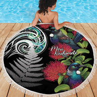 Meri Kirihimete New Zealand Beach Blanket Tui on Pohutukawa