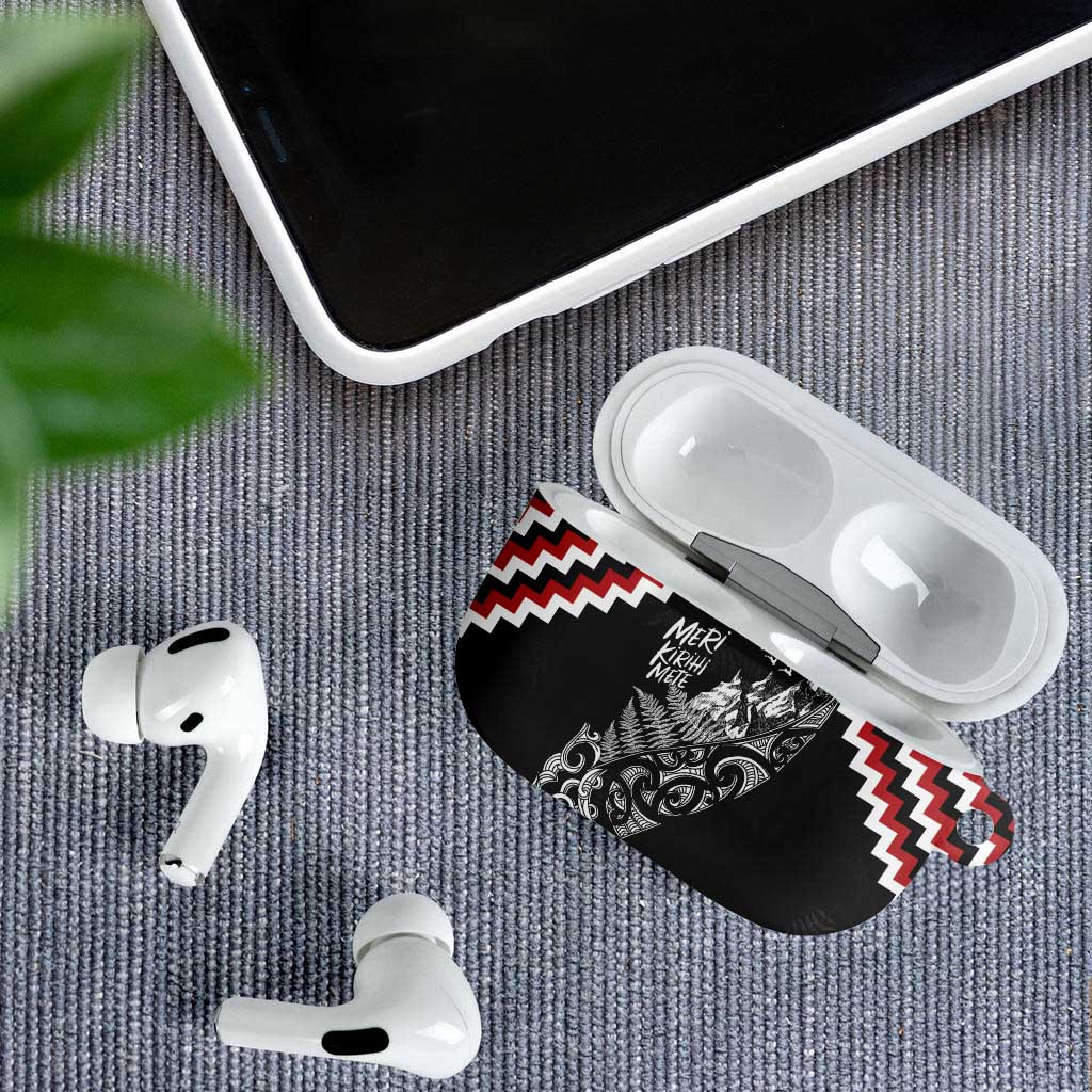 New Zealand Christmas Taniko Poutama AirPods Case Mountainscape Maori Fern - Polynesian Pride