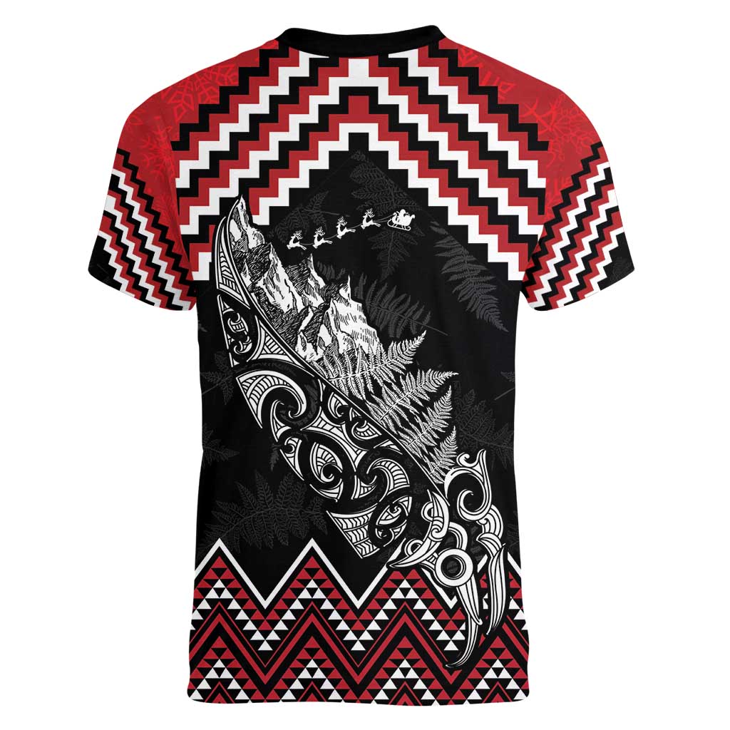 New Zealand Christmas Taniko Poutama Women V-Neck T-Shirt Mountainscape Maori Fern - Polynesian Pride