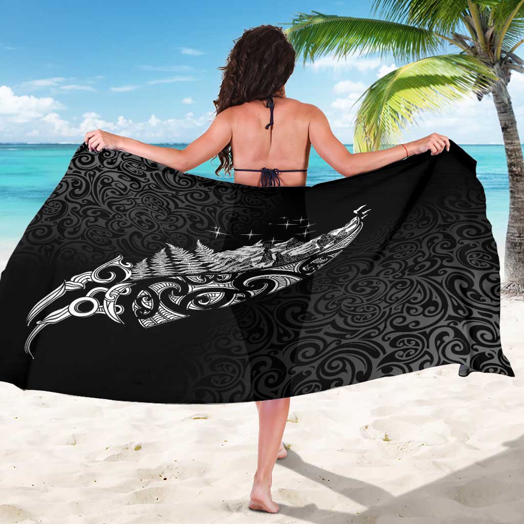 Maori Matariki Sarong Landscape Styled Fern - Monochrome