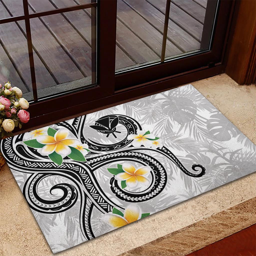 Kanaka Maoli Hawaii Plumeria Rubber Doormat Dancing Tentacles White Style