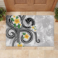 Kanaka Maoli Hawaii Plumeria Rubber Doormat Dancing Tentacles White Style