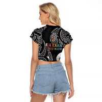 Kia Hara Te reo Maori Raglan Cropped T Shirt Manaia Moko Pattern