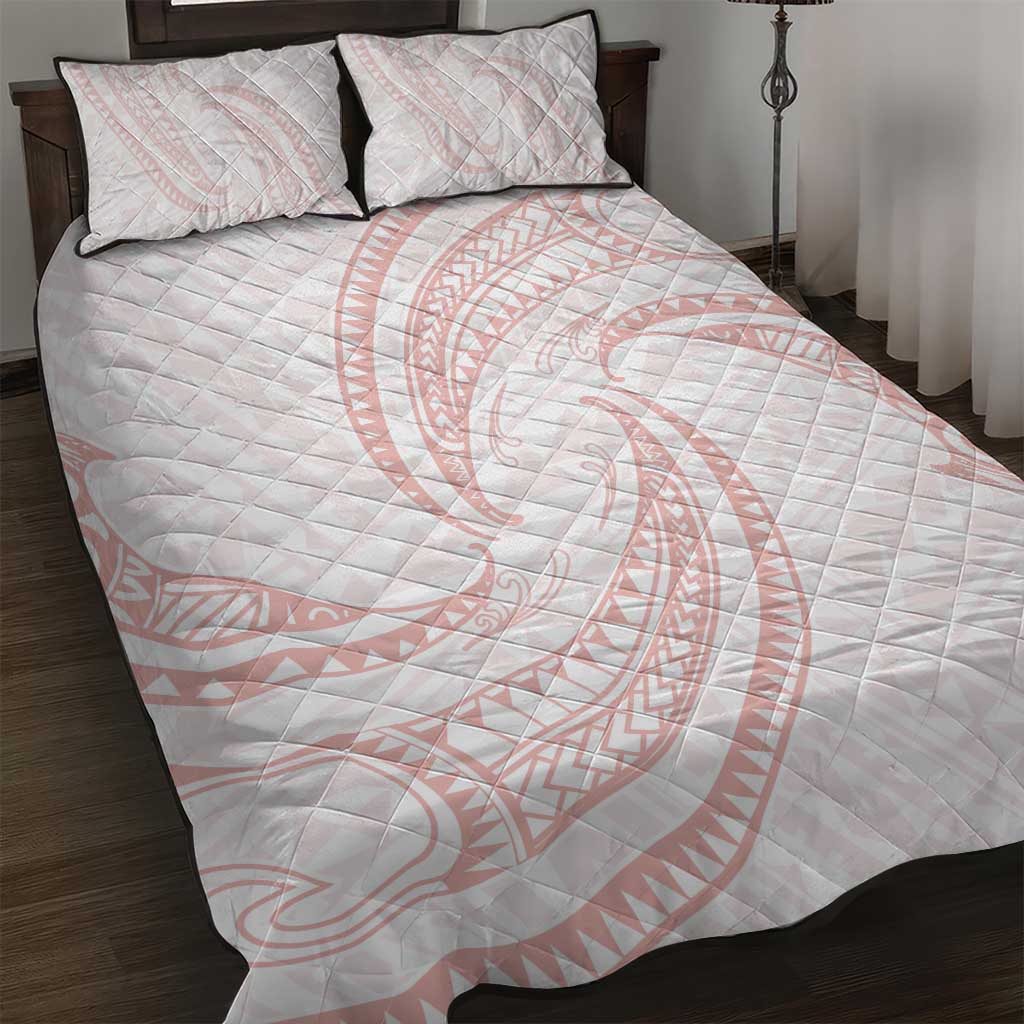 White Sunday Lotu Tamaiti Quilt Bed Set Polynesian Wave Pastel Blush - Polynesian Pride