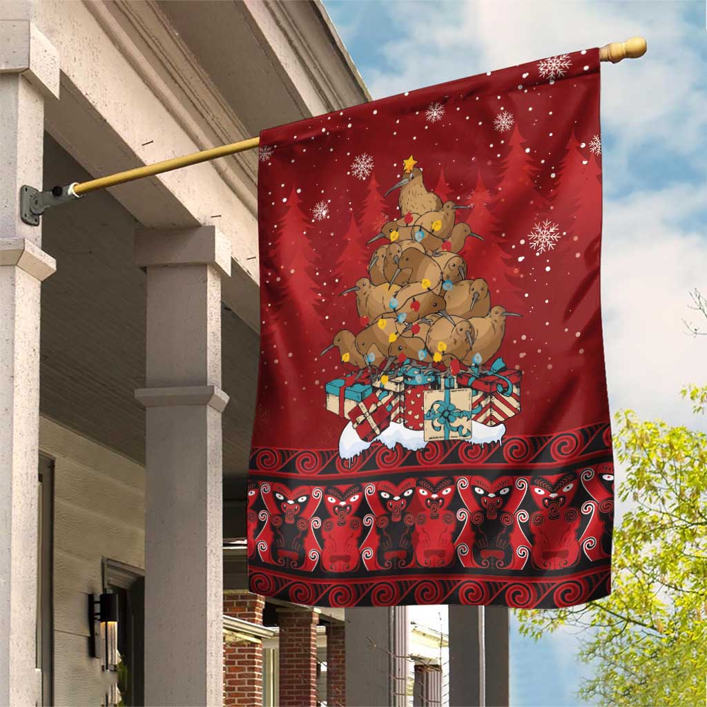 Funny Kiwi Bird Xmas Tree Garden Flag New Zealand Tribal Christmas Spirit - Polynesian Pride
