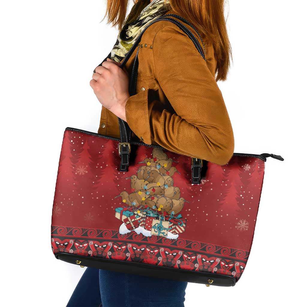 Funny Kiwi Bird Xmas Tree Leather Tote Bag New Zealand Tribal Christmas Spirit - Polynesian Pride