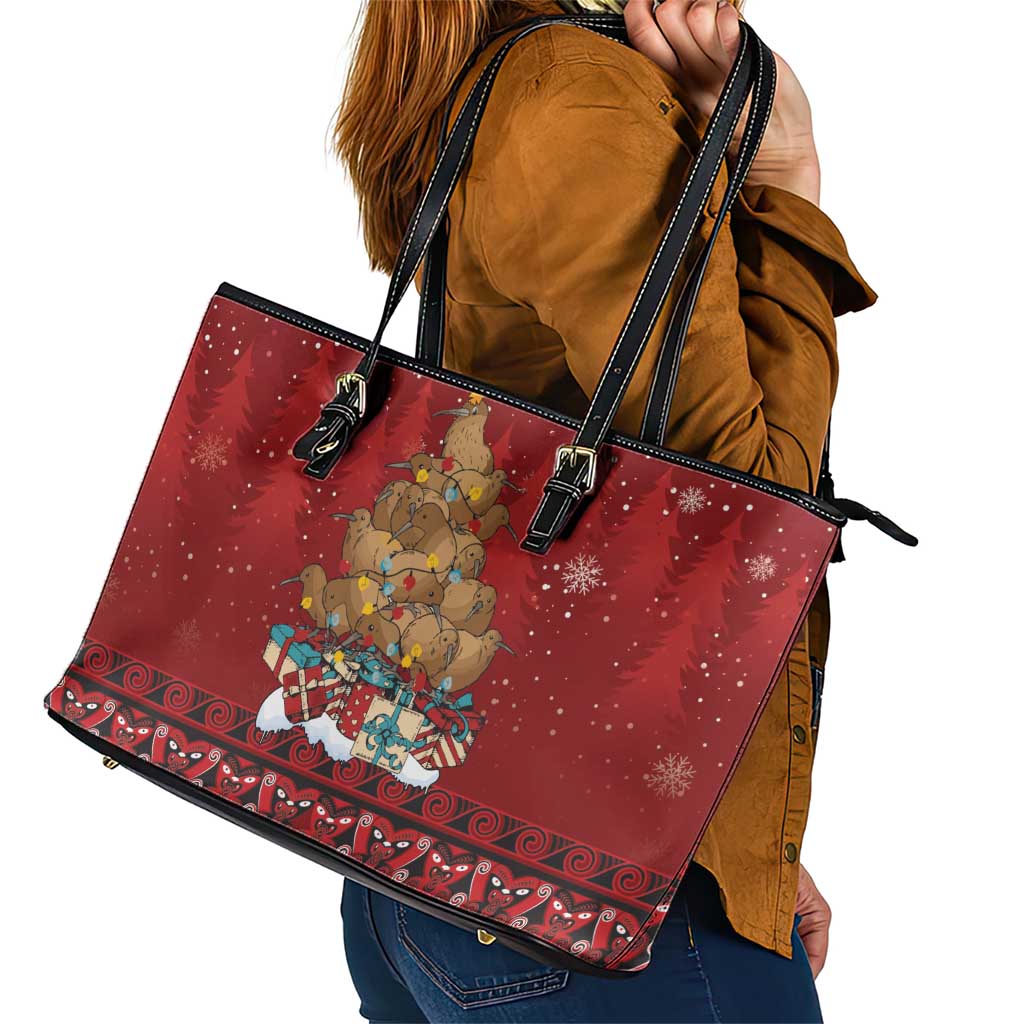 Funny Kiwi Bird Xmas Tree Leather Tote Bag New Zealand Tribal Christmas Spirit - Polynesian Pride