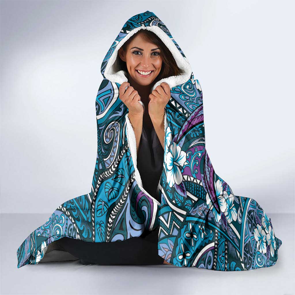 Personalised Hawaii Tribal Humpback Whale Hooded Blanket Polu Hibiscus Seamless Pattern