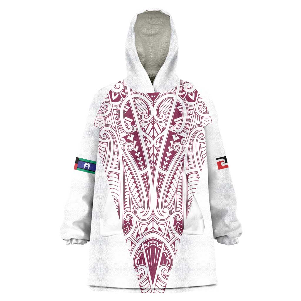 Queensland Maori Rugby Nga Hau e Wha Wearable Blanket Hoodie White Motif