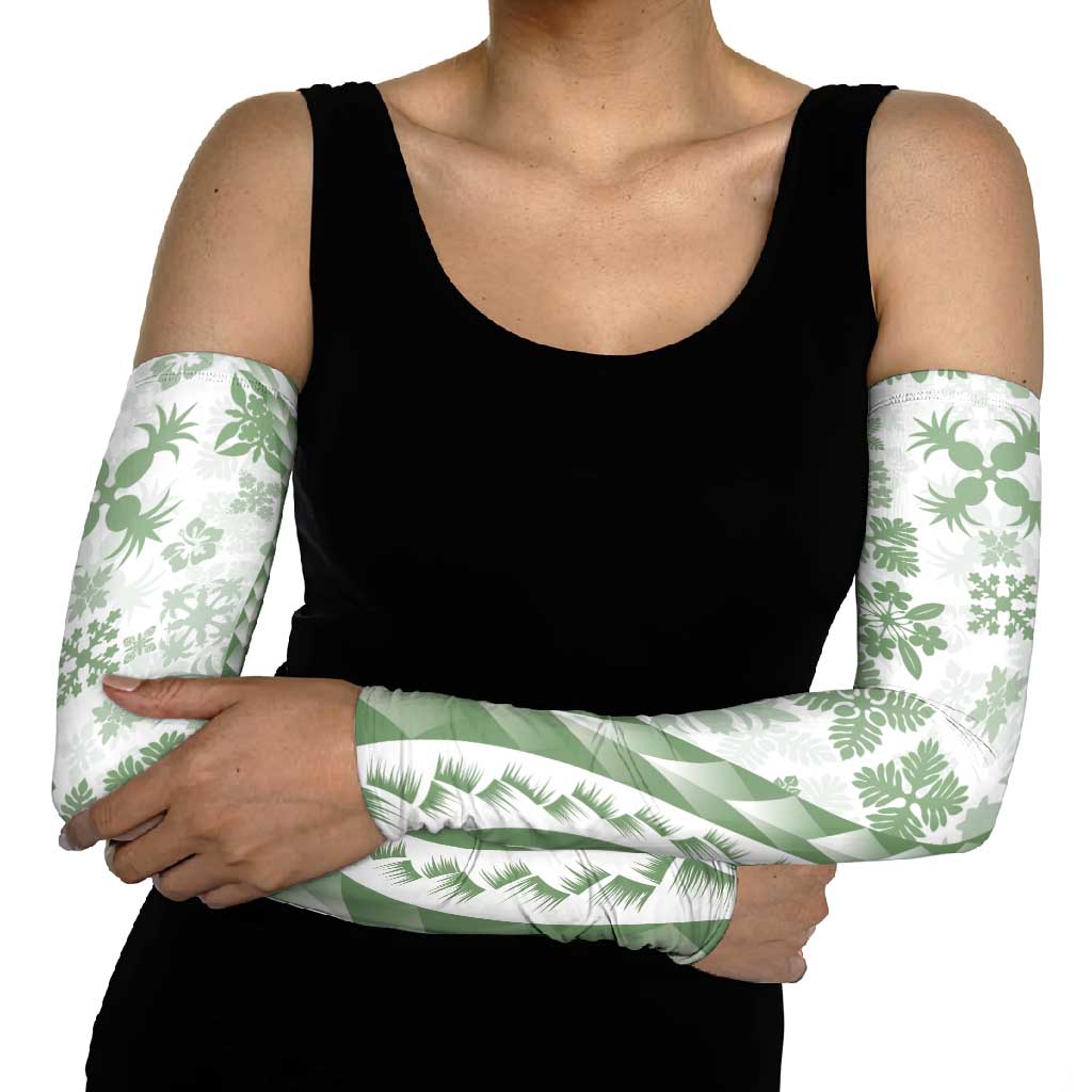 Green Hawaiian Quilt Pattern Arm Sleeves Mixed Polynesian Tribal Arty - Polynesian Pride