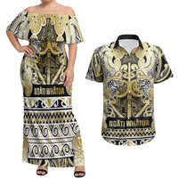 Aotearoa Iwi Ngati Whatua Couples Matching Off Shoulder Maxi Dress and Hawaiian Shirt Maori Wharenui House Tribal Pattern LT9 Gold - Polynesian Pride