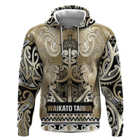 Aotearoa Iwi Waikato Tainui Hoodie Maori Wharenui House Tribal Pattern LT9 Pullover Hoodie Light Gold - Polynesian Pride