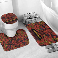Aotearoa Iwi Rongowhakaata Bathroom Set Maori Wharenui House Tribal Pattern LT9 Mat Set Only (3 pcs) One Size Brick Red - Polynesian Pride