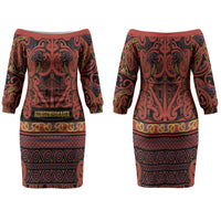 Aotearoa Iwi Rongowhakaata Family Matching Off The Shoulder Long Sleeve Dress and Hawaiian Shirt Maori Wharenui House Tribal Pattern LT9 Mom's Dress Brick Red - Polynesian Pride