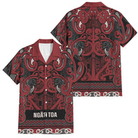 Aotearoa Iwi Ngati Toa Family Matching Puletasi and Hawaiian Shirt Maori Wharenui House Tribal Pattern LT9 Dad's Shirt - Short Sleeve Dark Red - Polynesian Pride