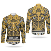 Aotearoa Iwi Ngāti Tama ki Te Waipounamu Trust Couples Matching Short Sleeve Bodycon Dress and Long Sleeve Button Shirt Maori Wharenui House Tribal Pattern LT9 - Polynesian Pride